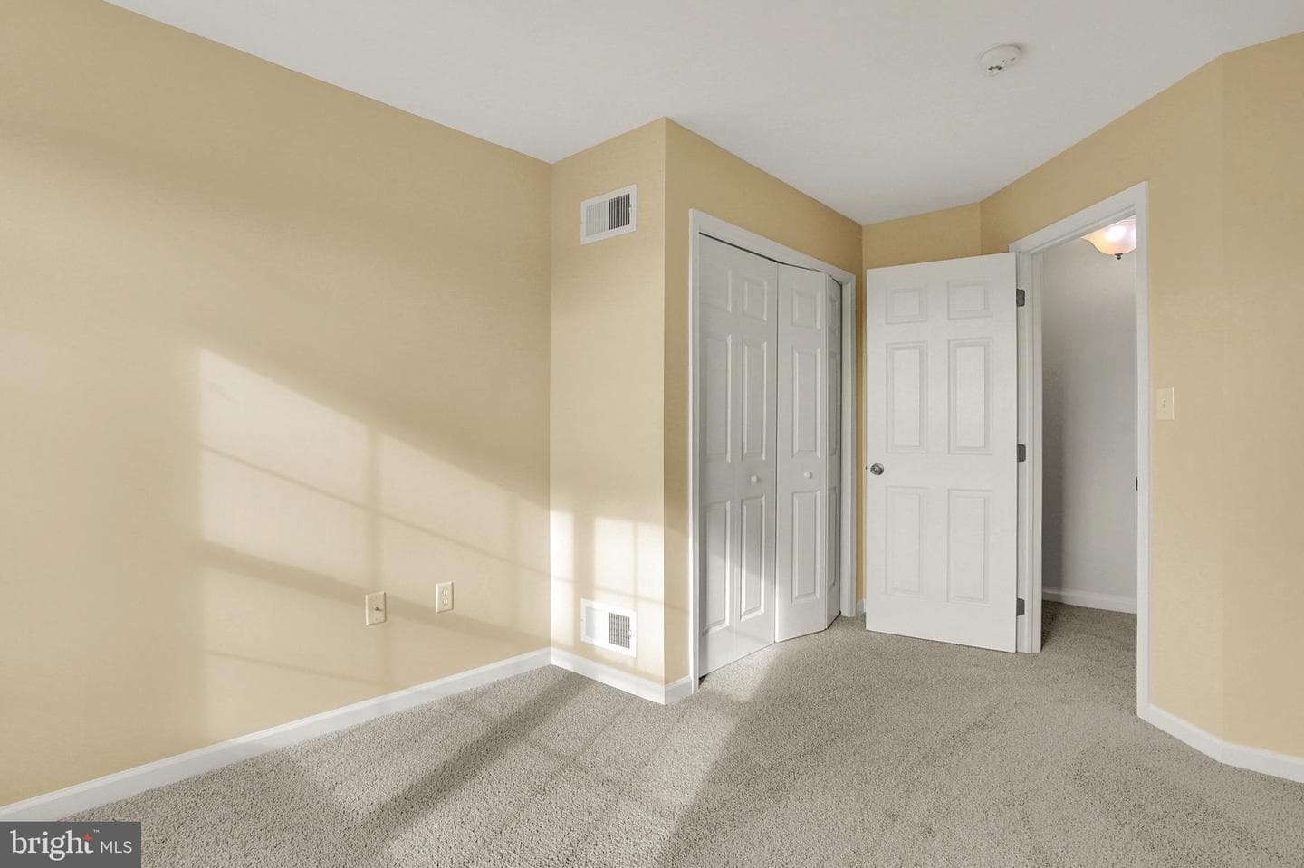 552 Soapstone Lane photo 29