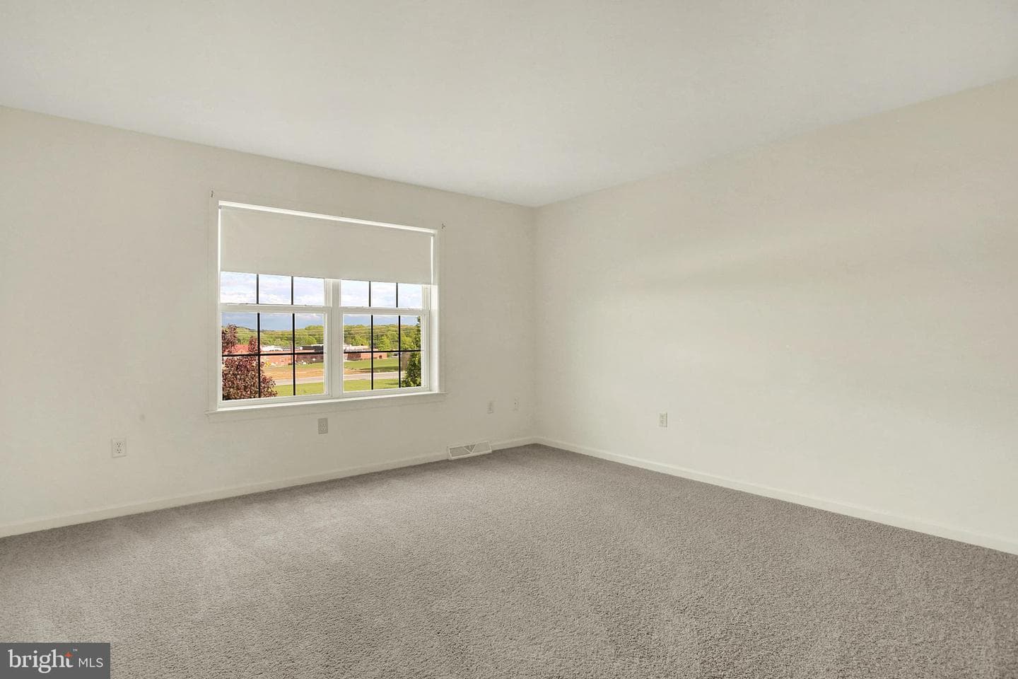552 Soapstone Lane photo 36