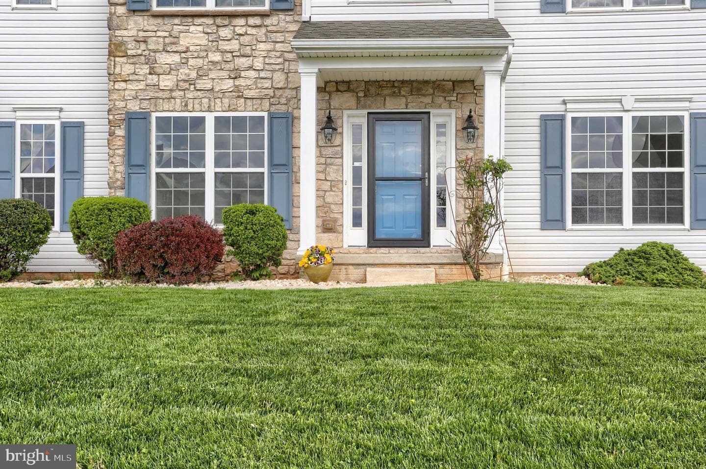 552 Soapstone Lane photo 5