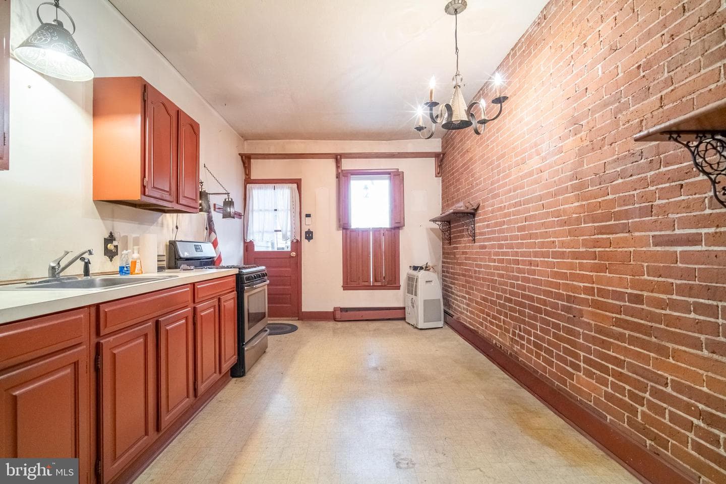 65 N Franklin Street photo 6