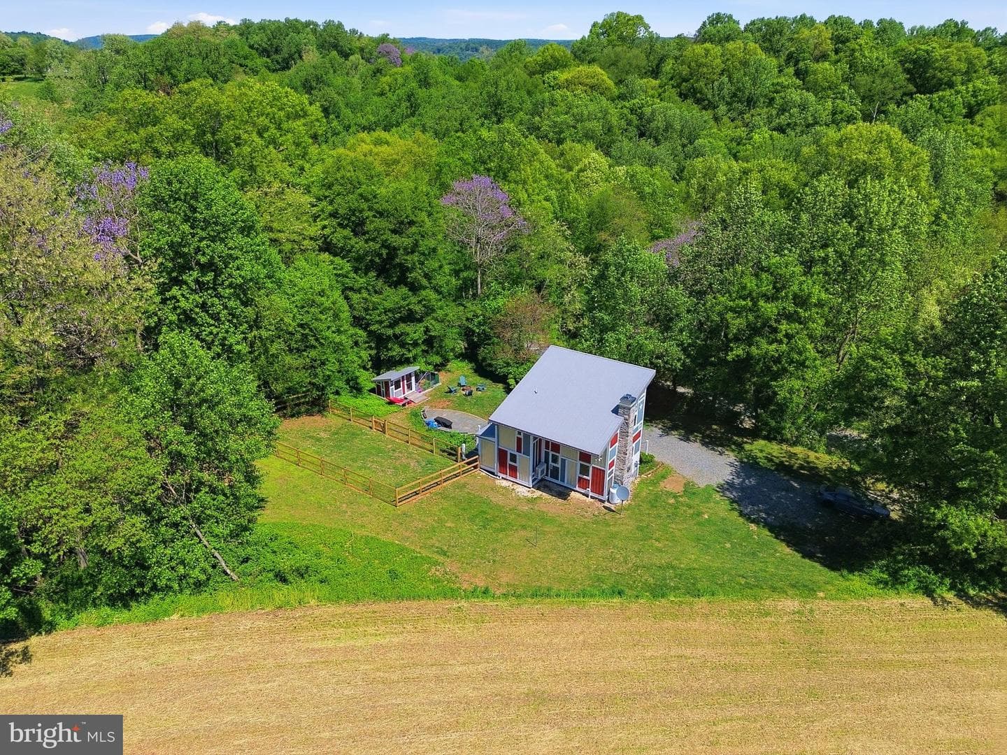 293 Grove Road photo 30