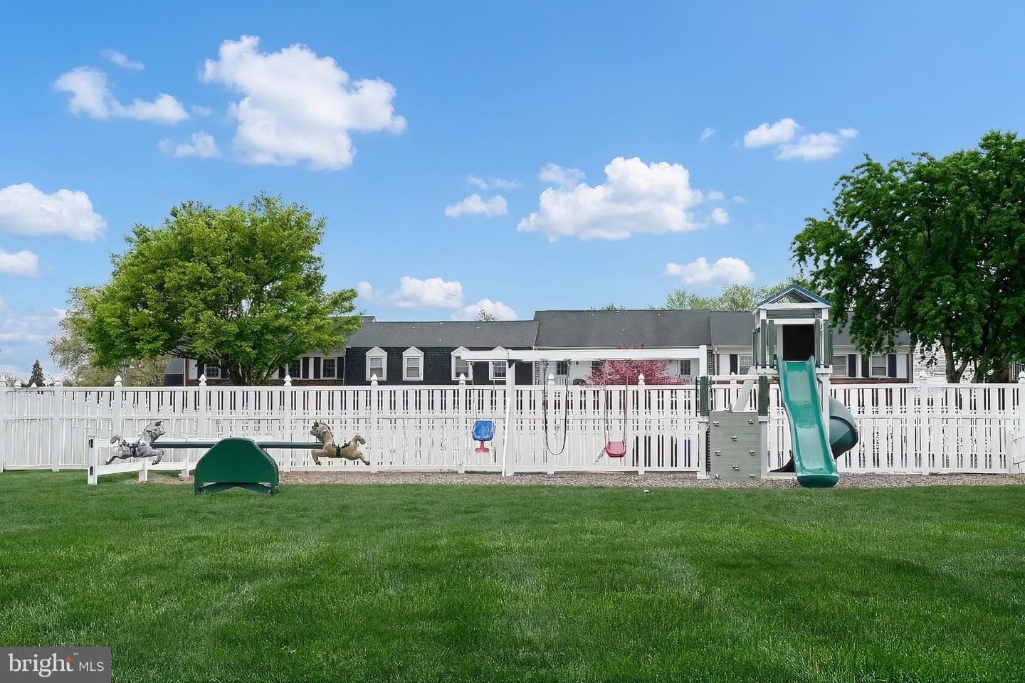793 Hardwick Place photo 21