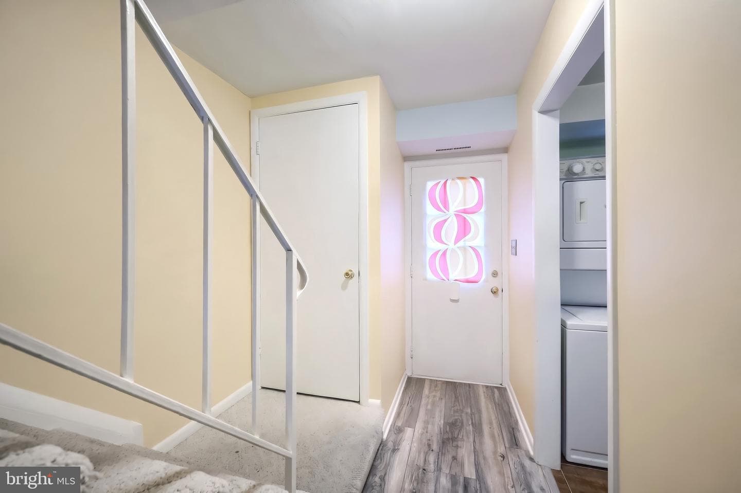 793 Hardwick Place photo 3