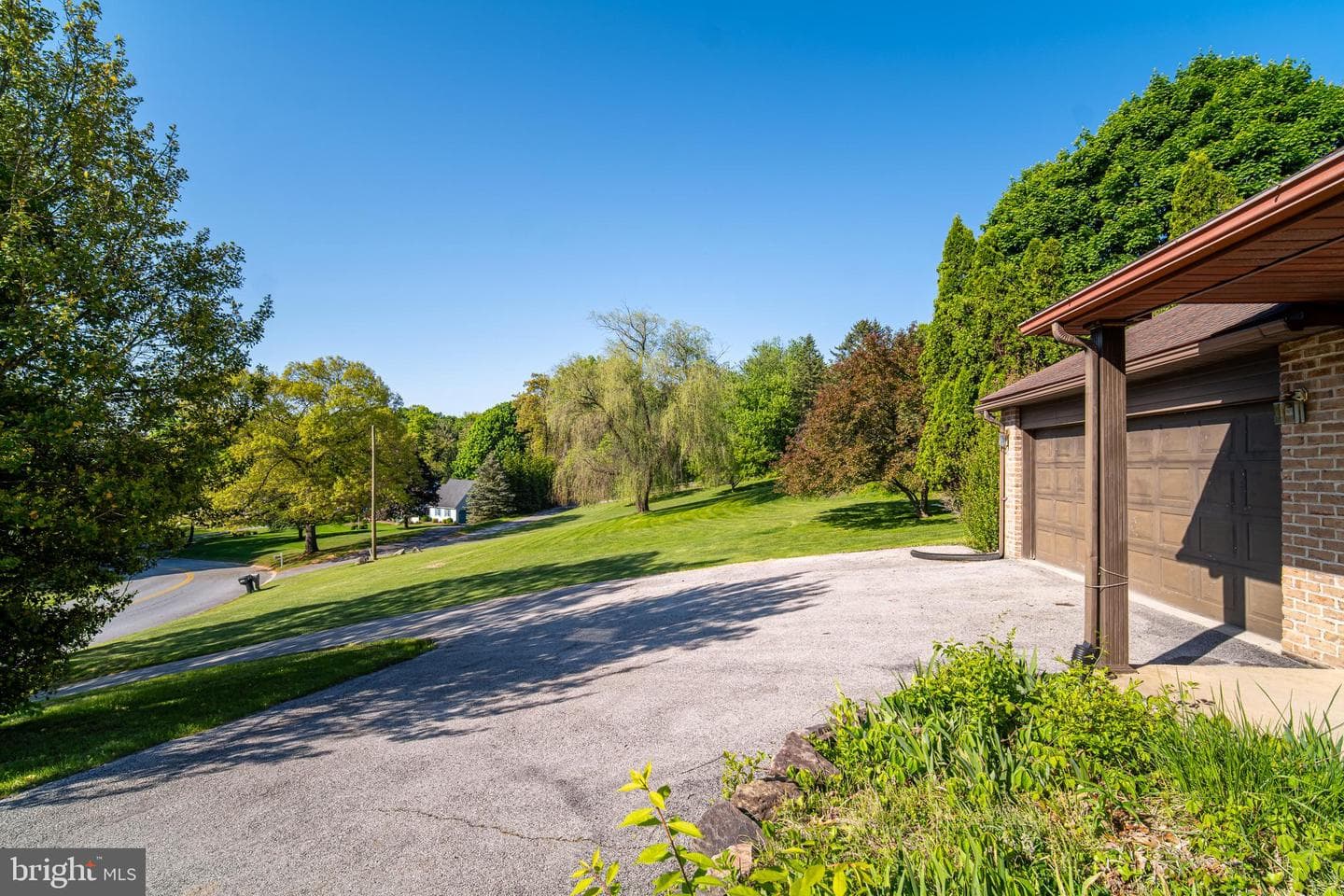 2020 Alcott Road photo 6