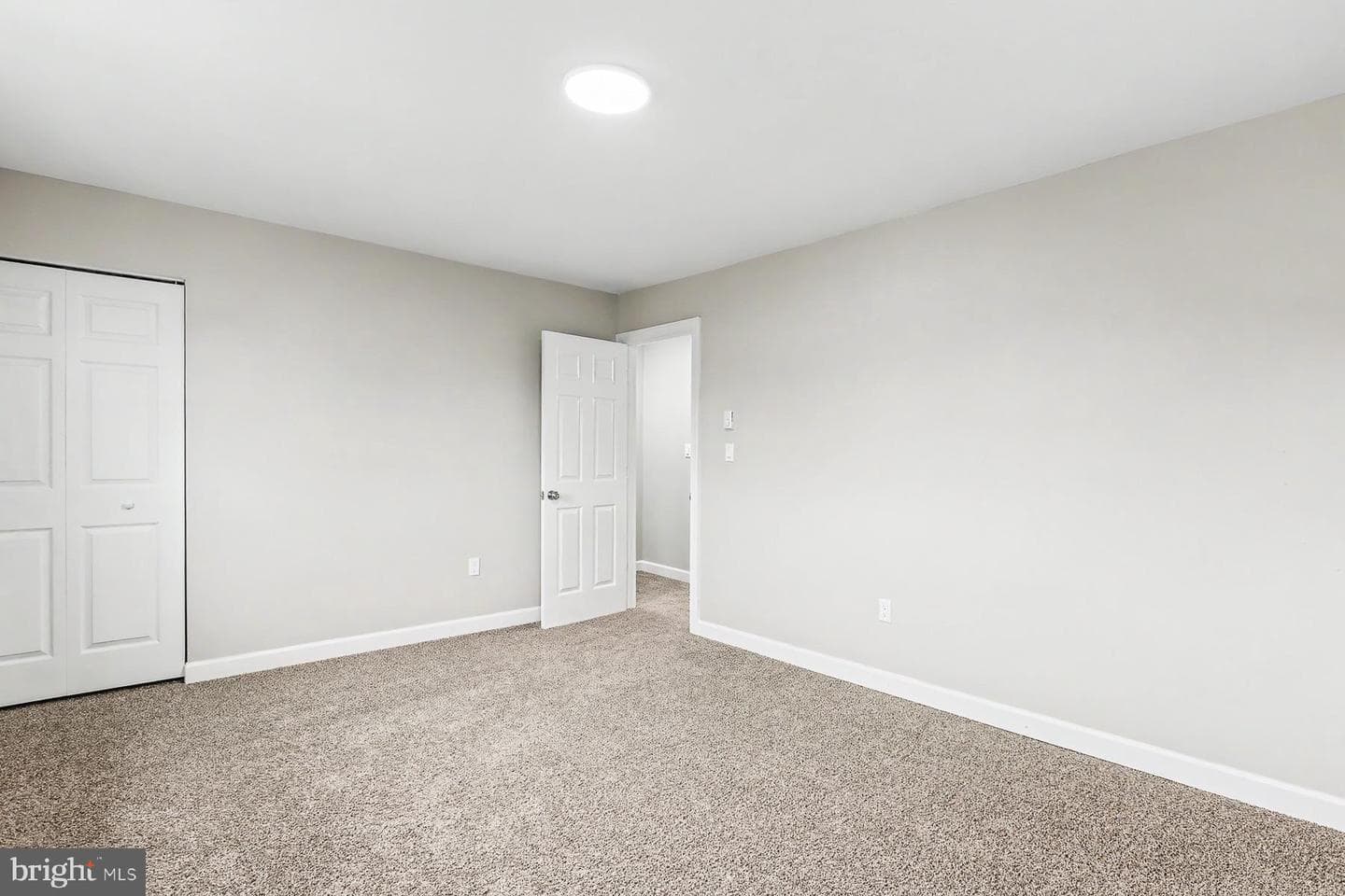 24 Rose Of Sharon Drive photo 16