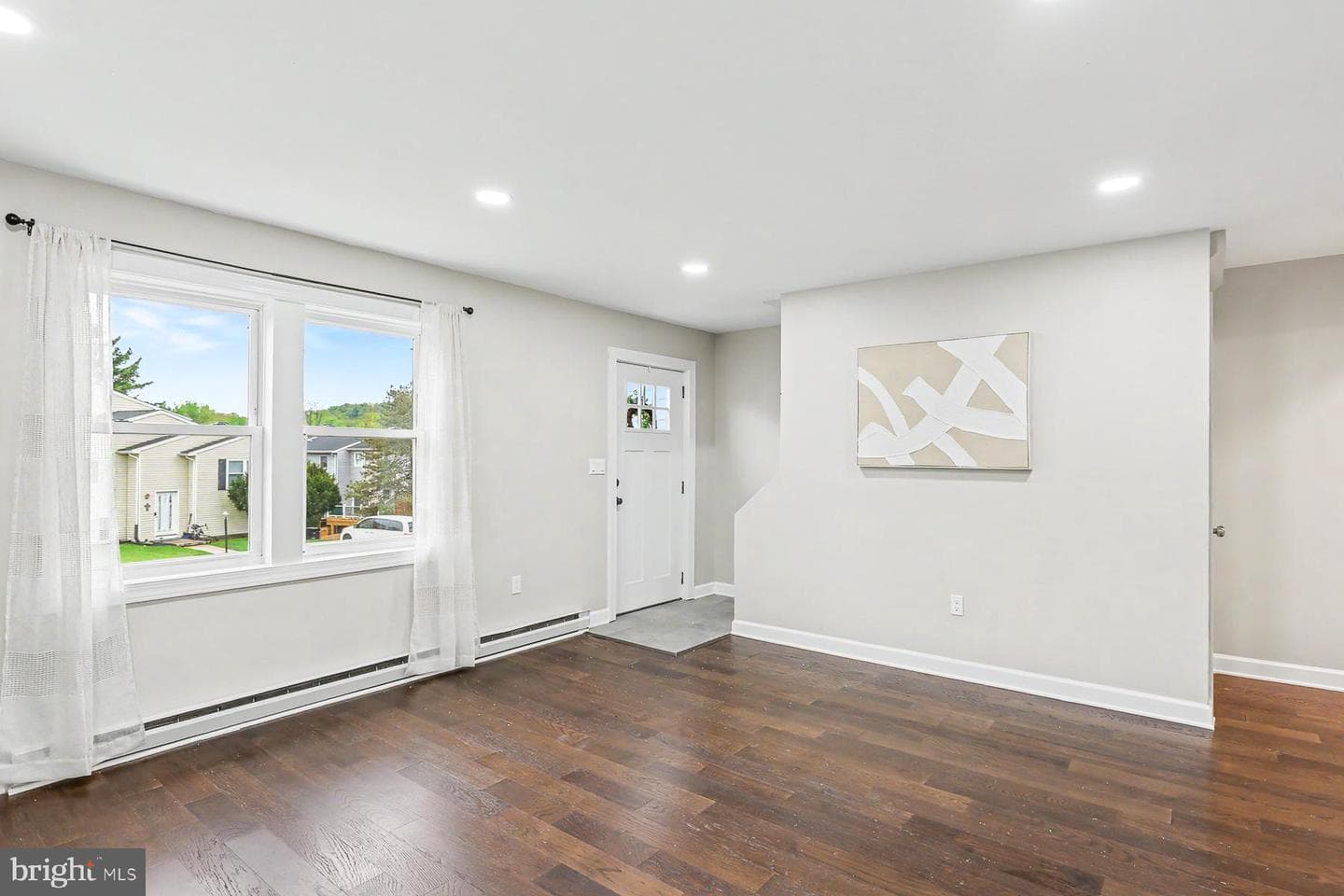 24 Rose Of Sharon Drive photo 7