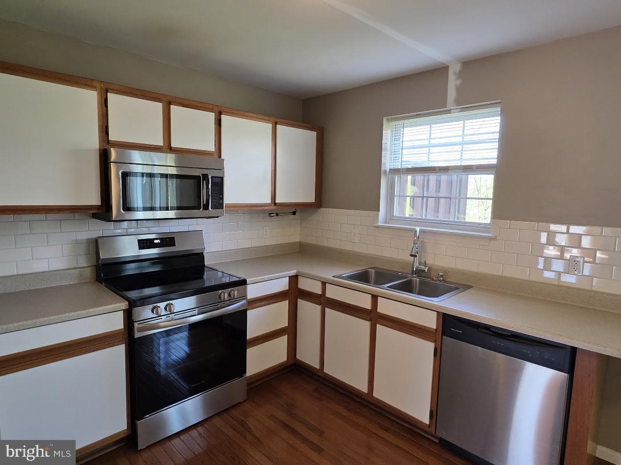 260 White Dogwood Drive photo 13