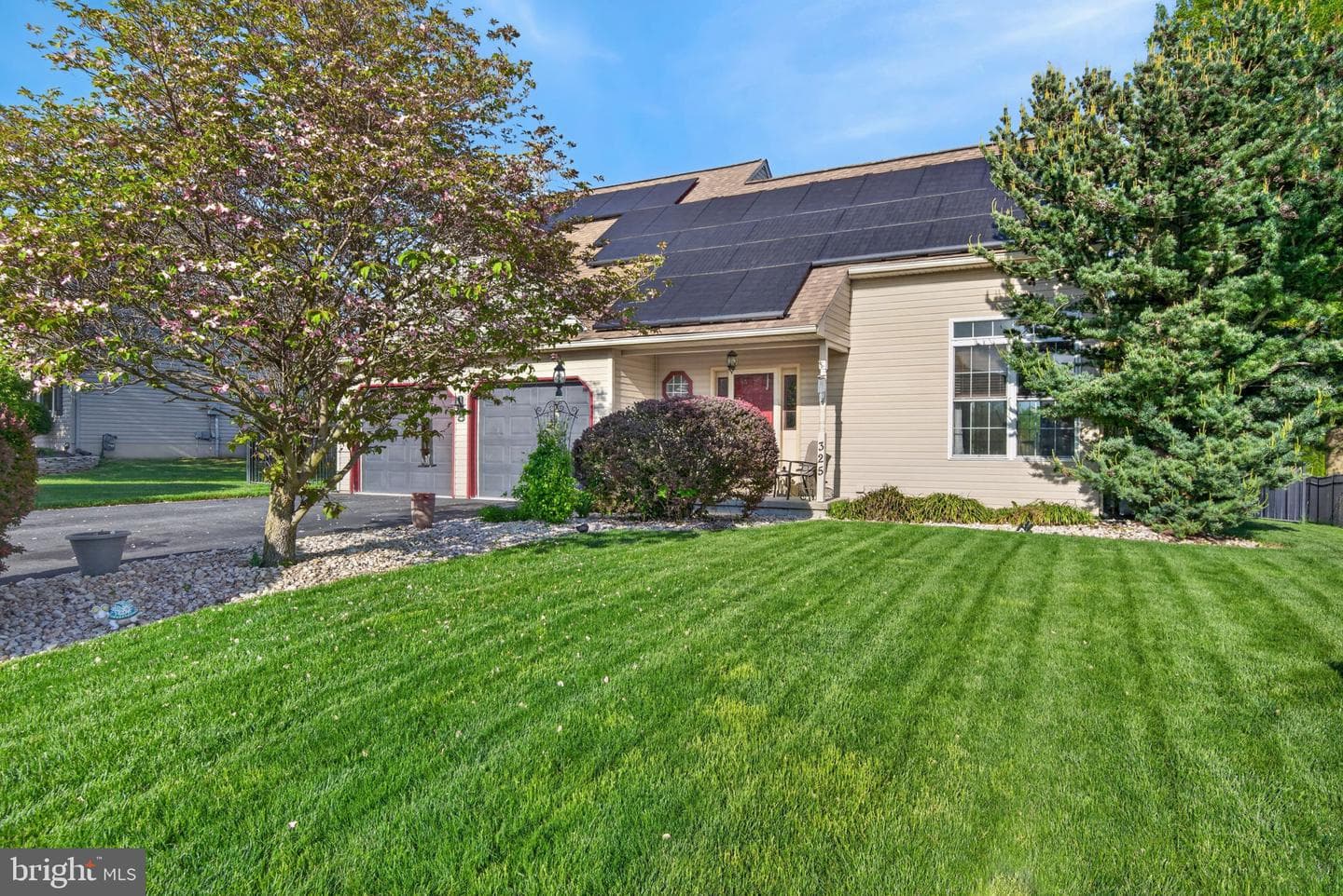 325 Olde Hickory Road photo 2