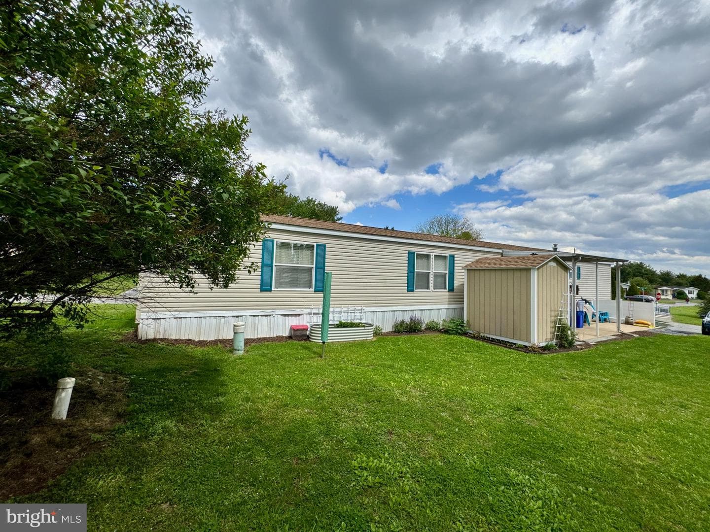 66 Daisy Lane #66 photo 4