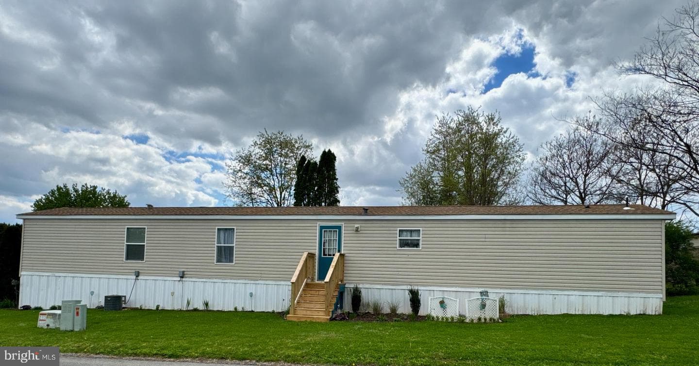 66 Daisy Lane #66 photo 6