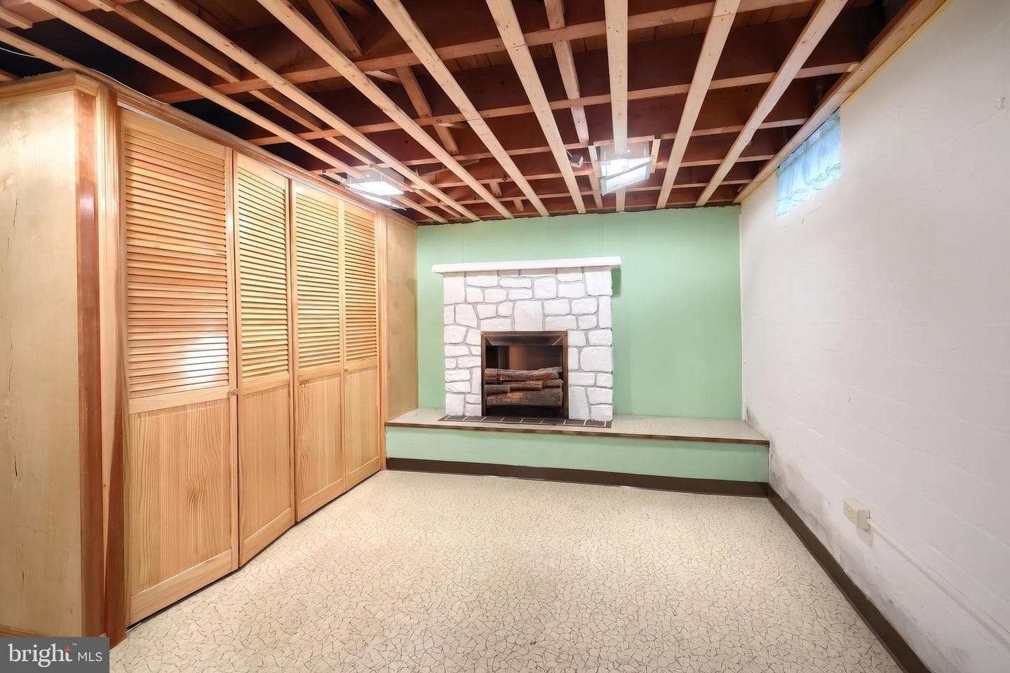 824 Grandview Road photo 26