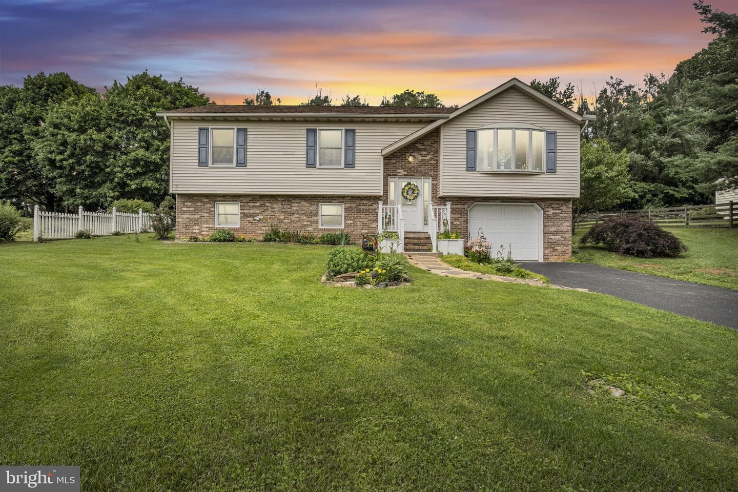 198 Glenville Road photo 38
