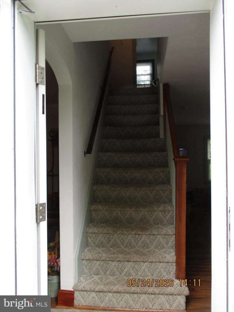45 Ridgeway Drive photo 3