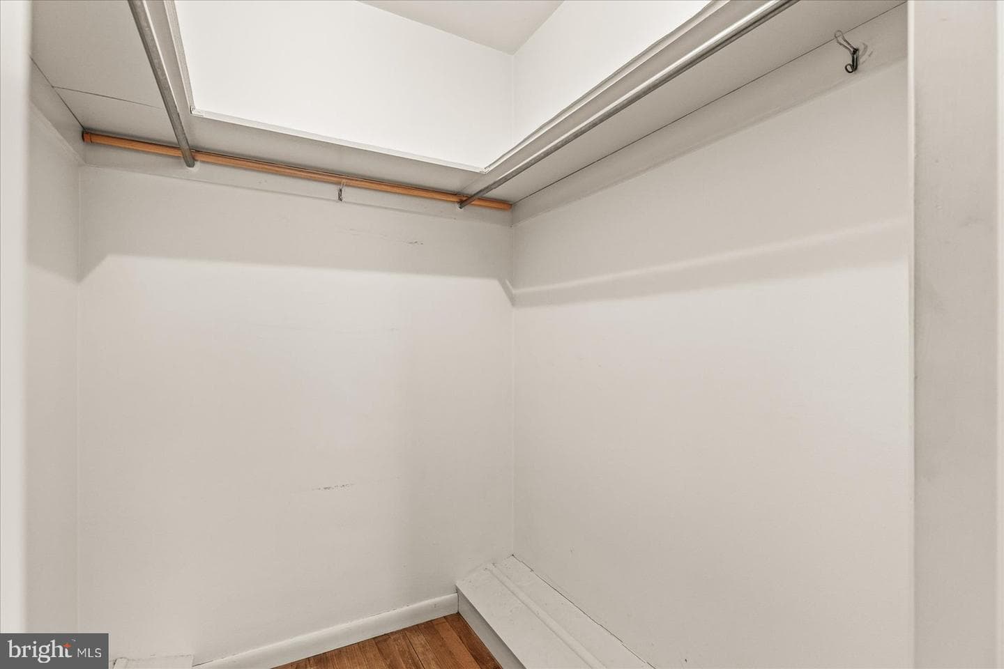 1445 Chapel Drive photo 17