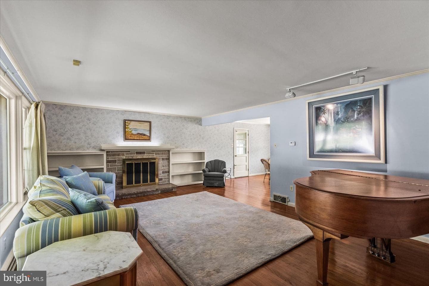 1445 Chapel Drive photo 6