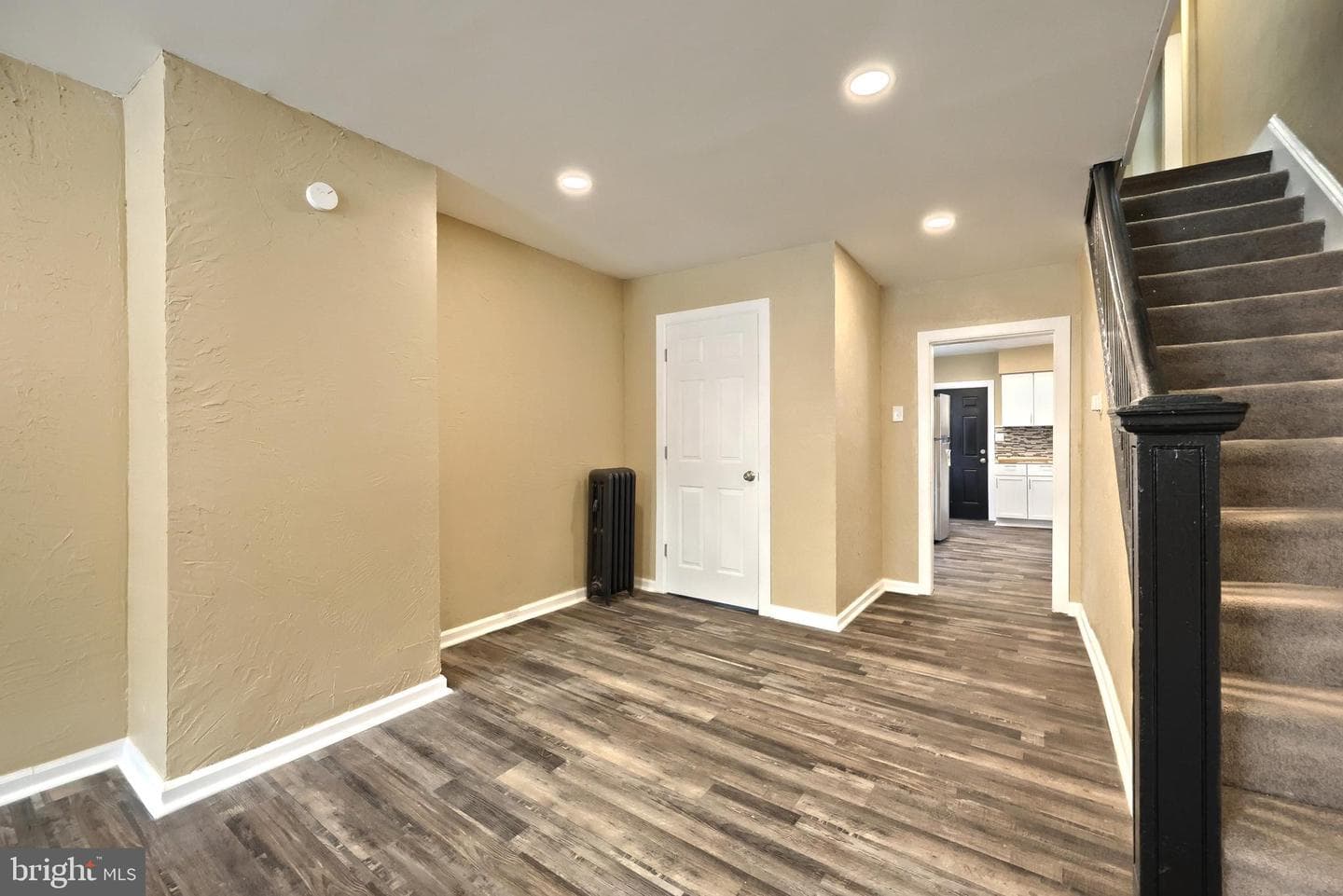 1415 W King Street photo 5
