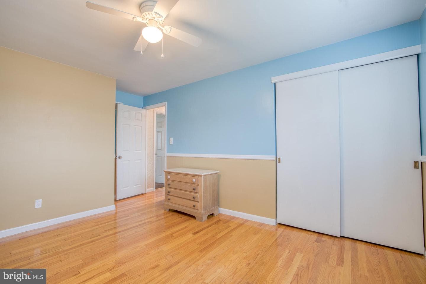 420 Cortleigh Drive photo 33