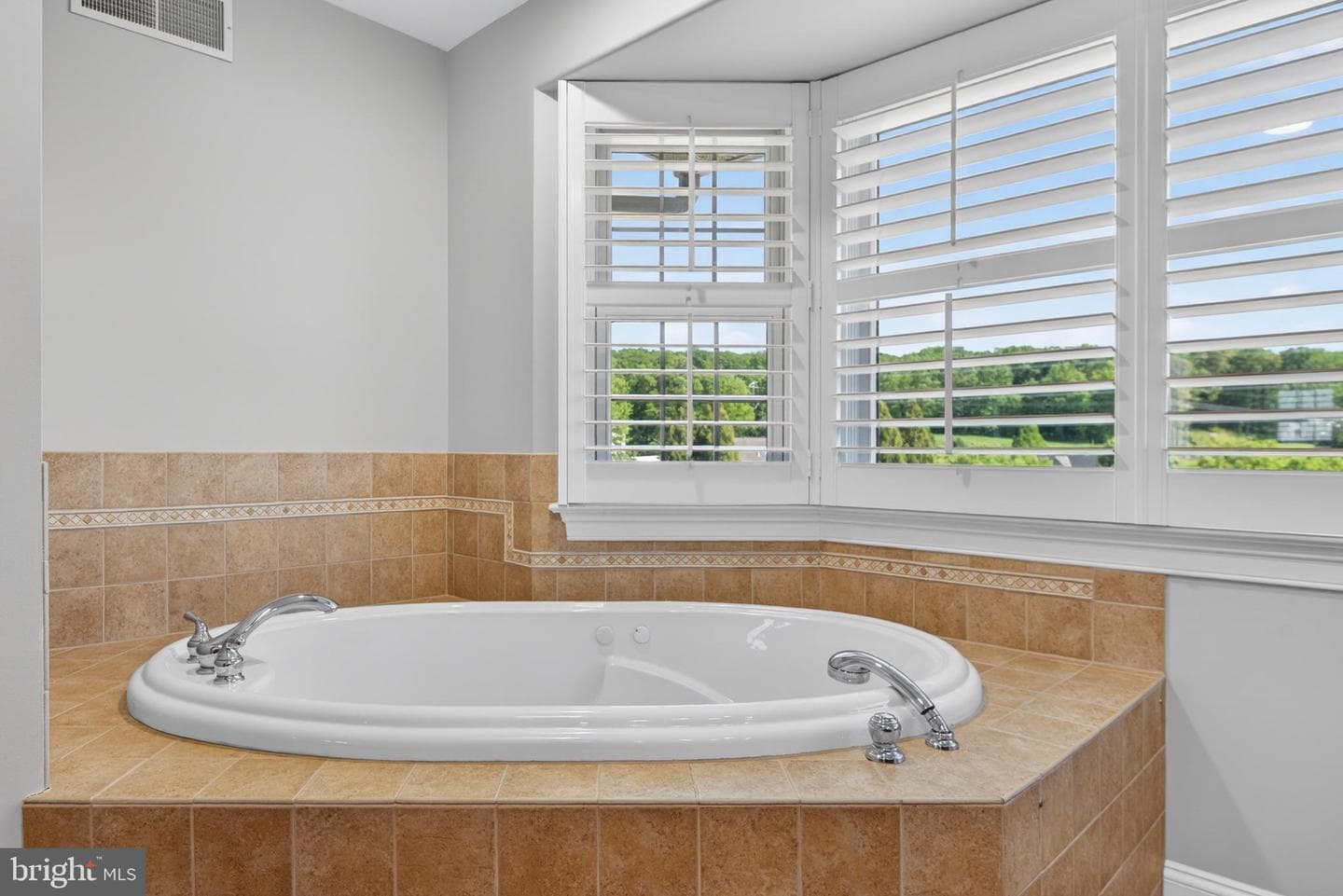 2510 Donlenik Drive photo 33