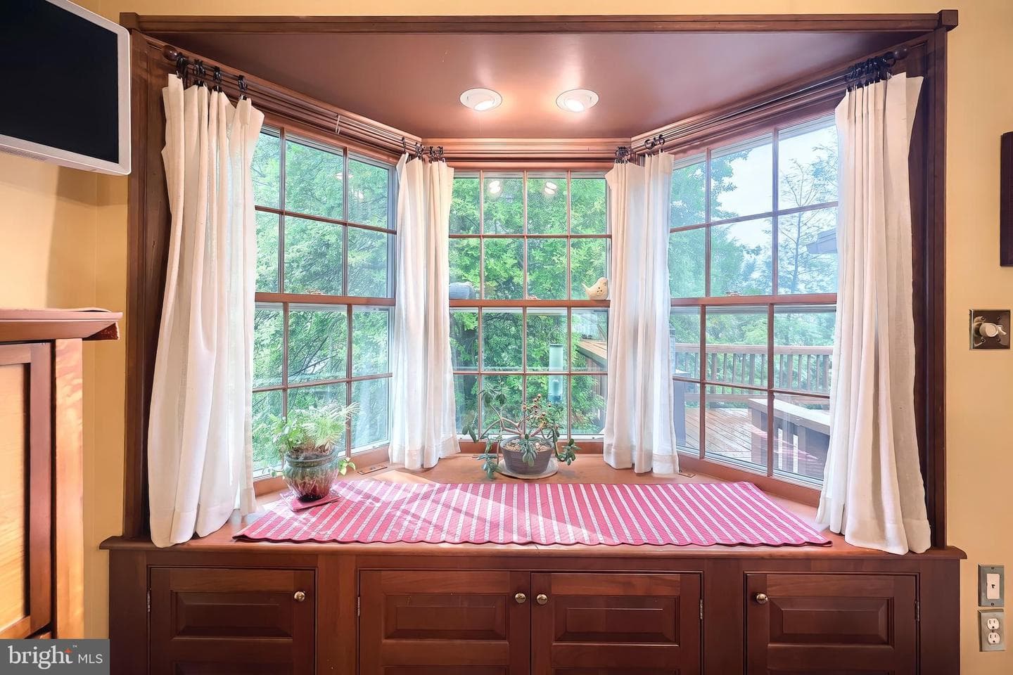 3220 Round Hill Road photo 22