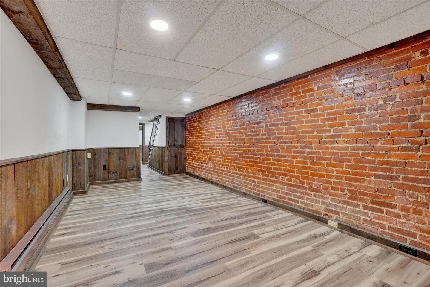704 Madison Avenue photo 22