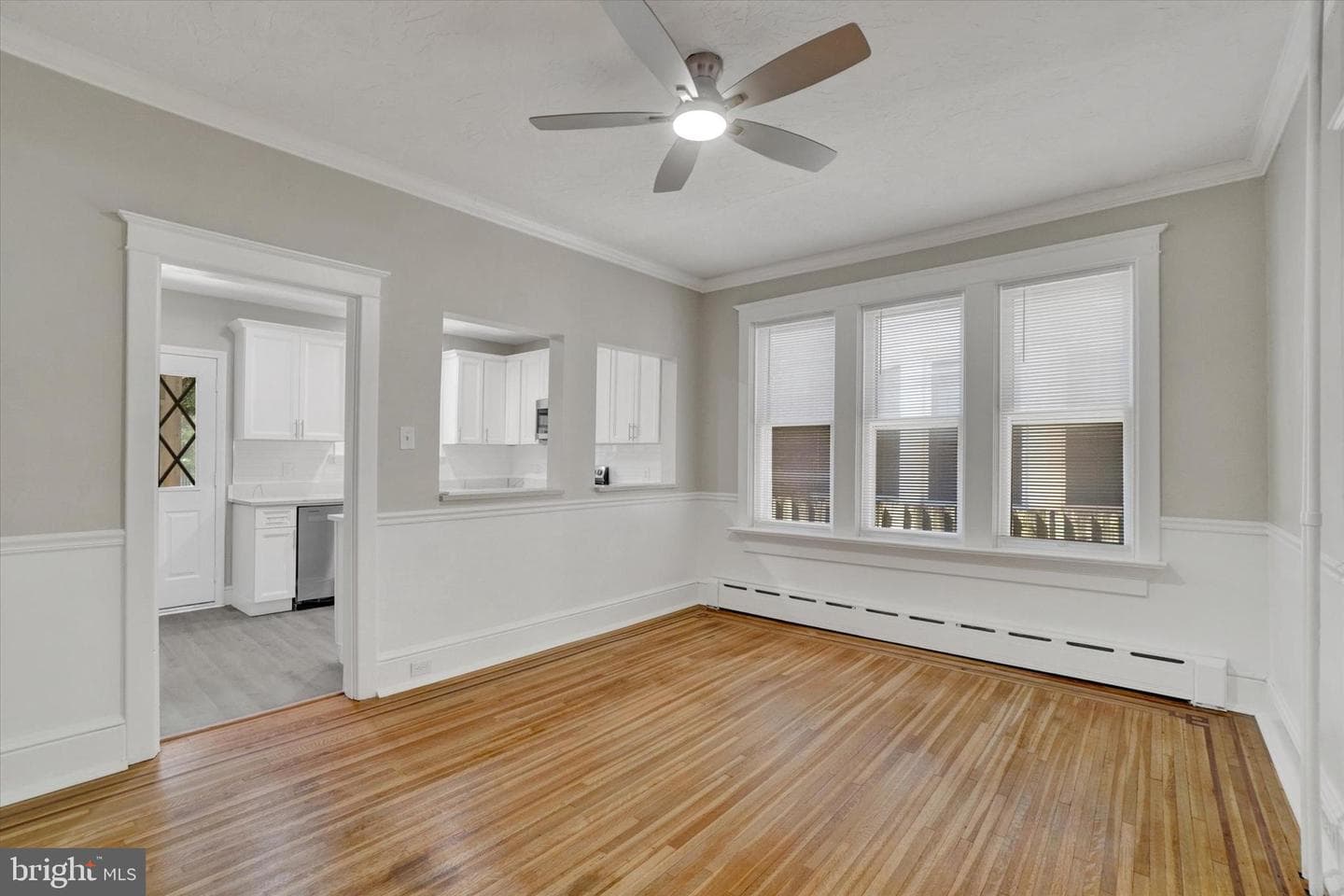 704 Madison Avenue photo 7
