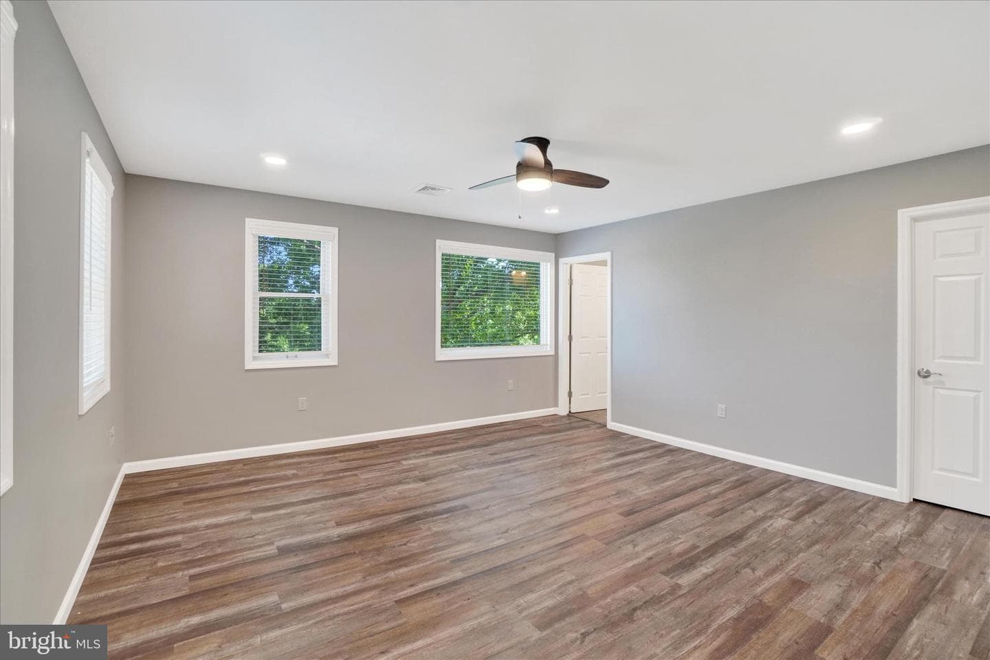 1542 Bonbar Road photo 14