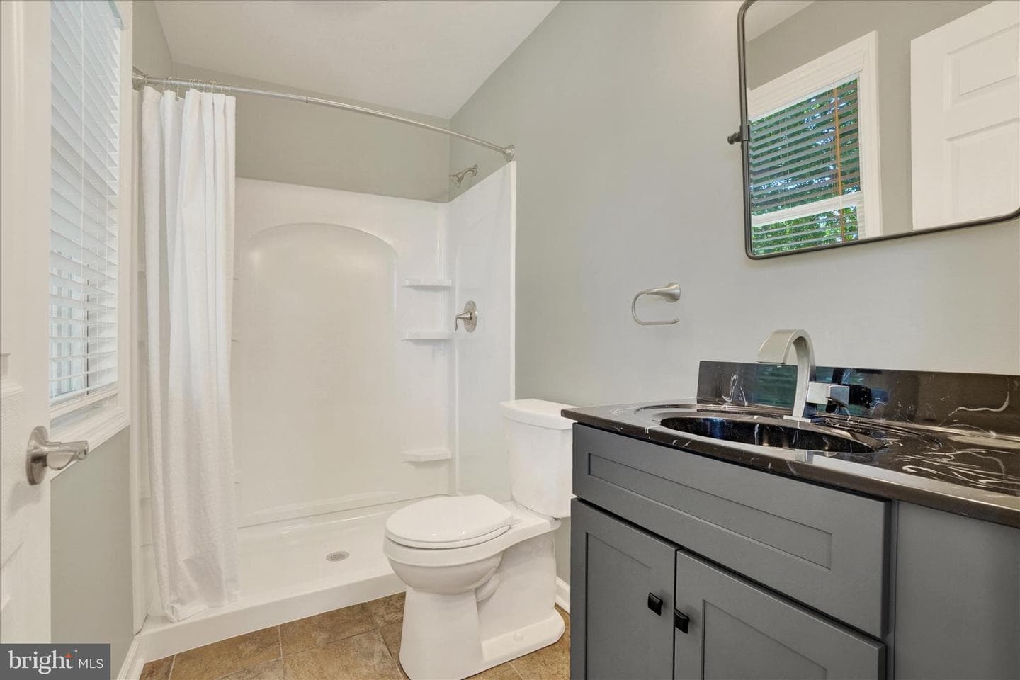 1542 Bonbar Road photo 15