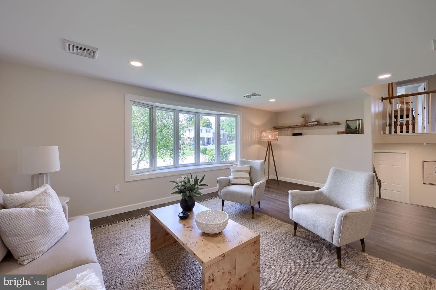 250 Nollyn Drive photo 7