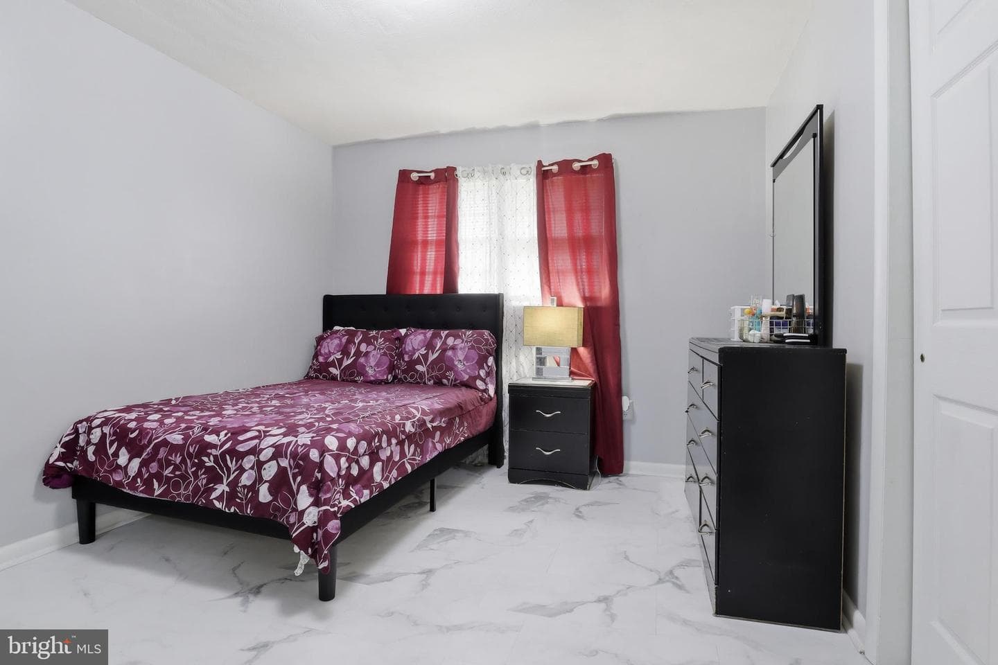 2330 Redwood Road photo 14
