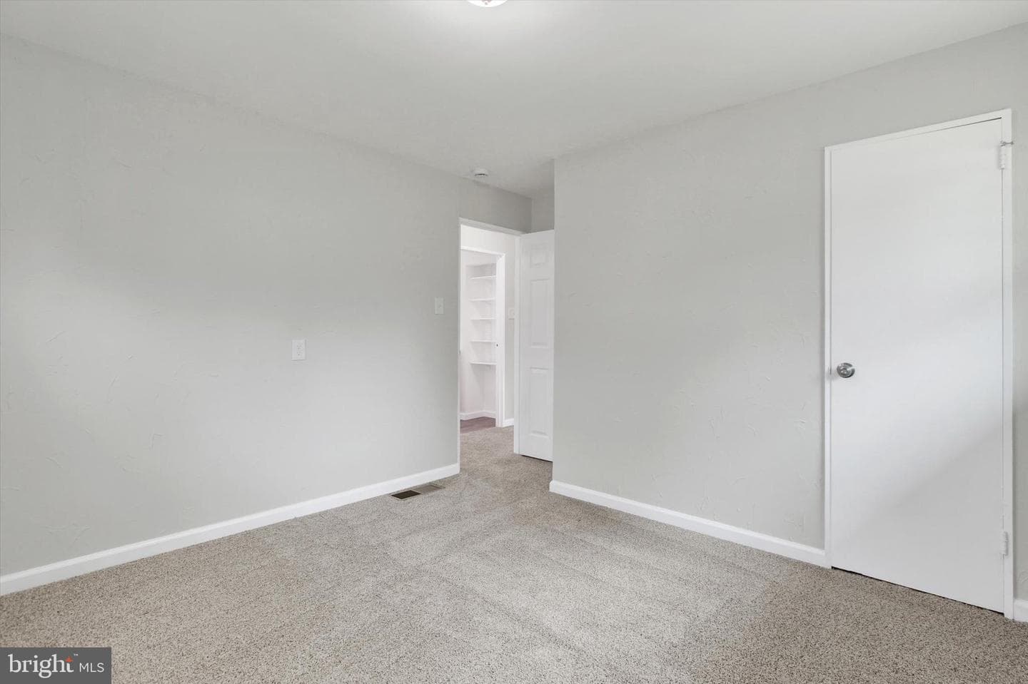 3837 Oakleigh Drive photo 12
