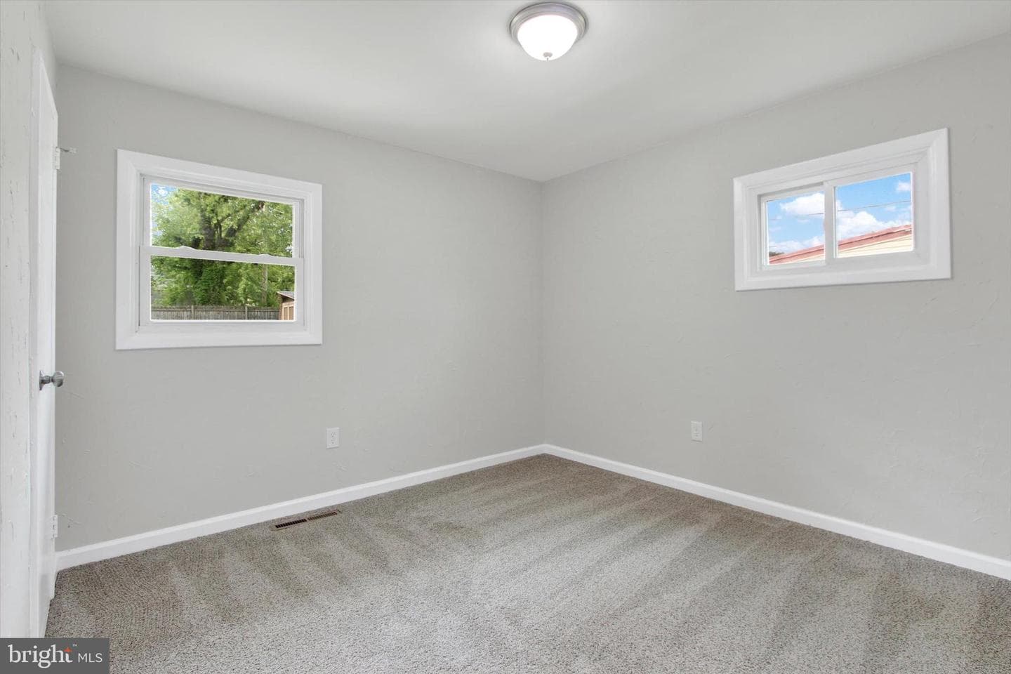 3837 Oakleigh Drive photo 13