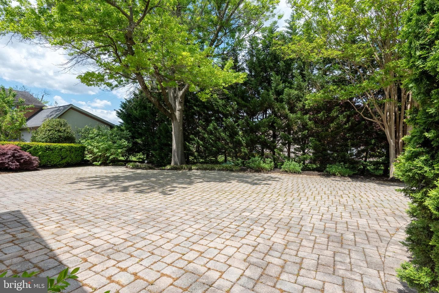 280 Grant Drive photo 80