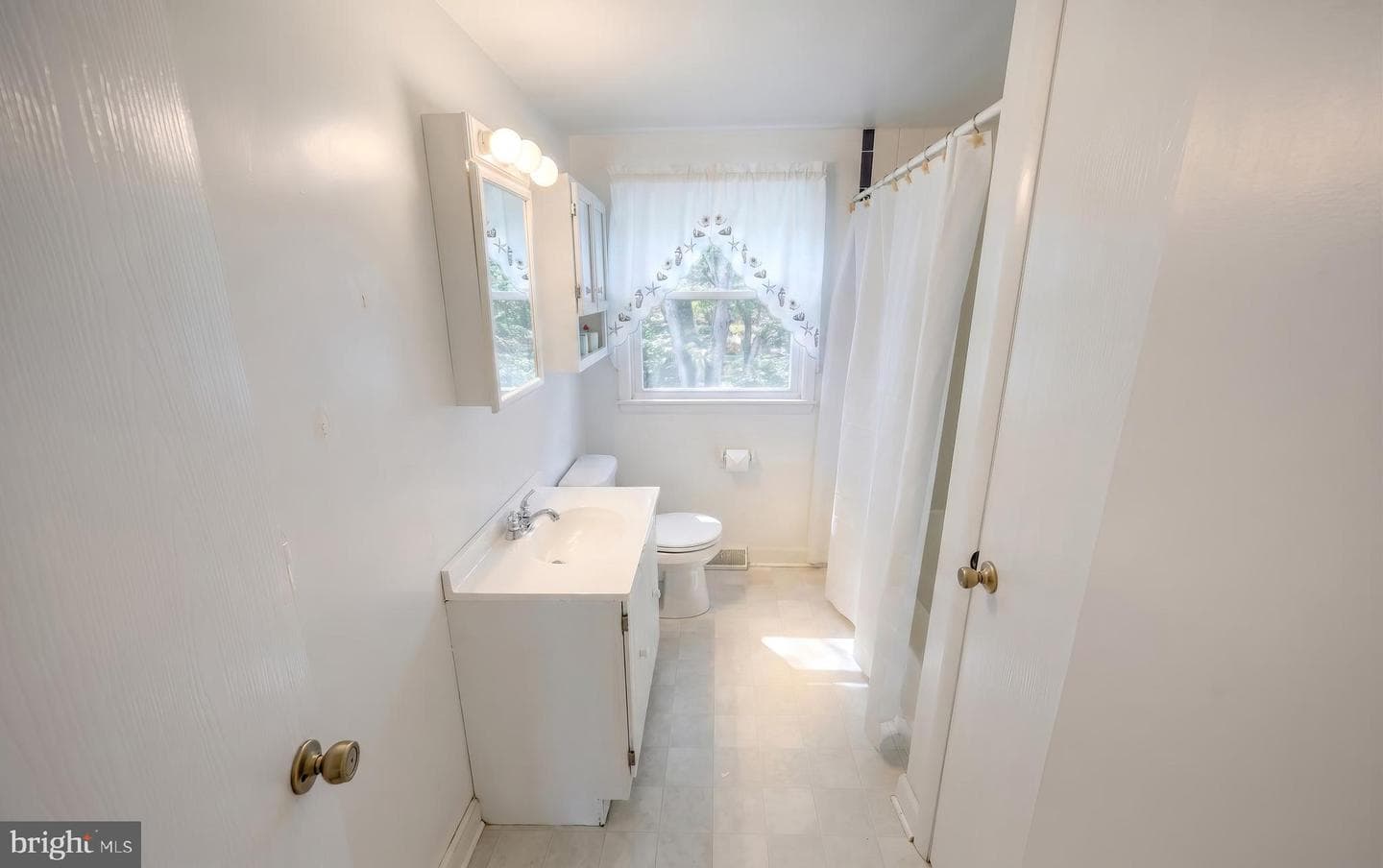 116 Covington Drive photo 19