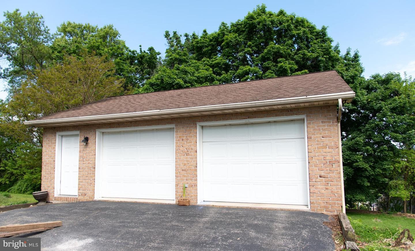 100 Albright Drive photo 13