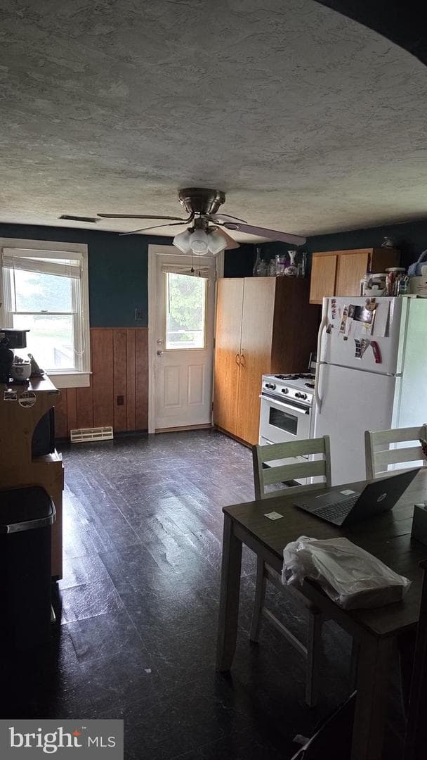 975 Centennial Avenue photo 3
