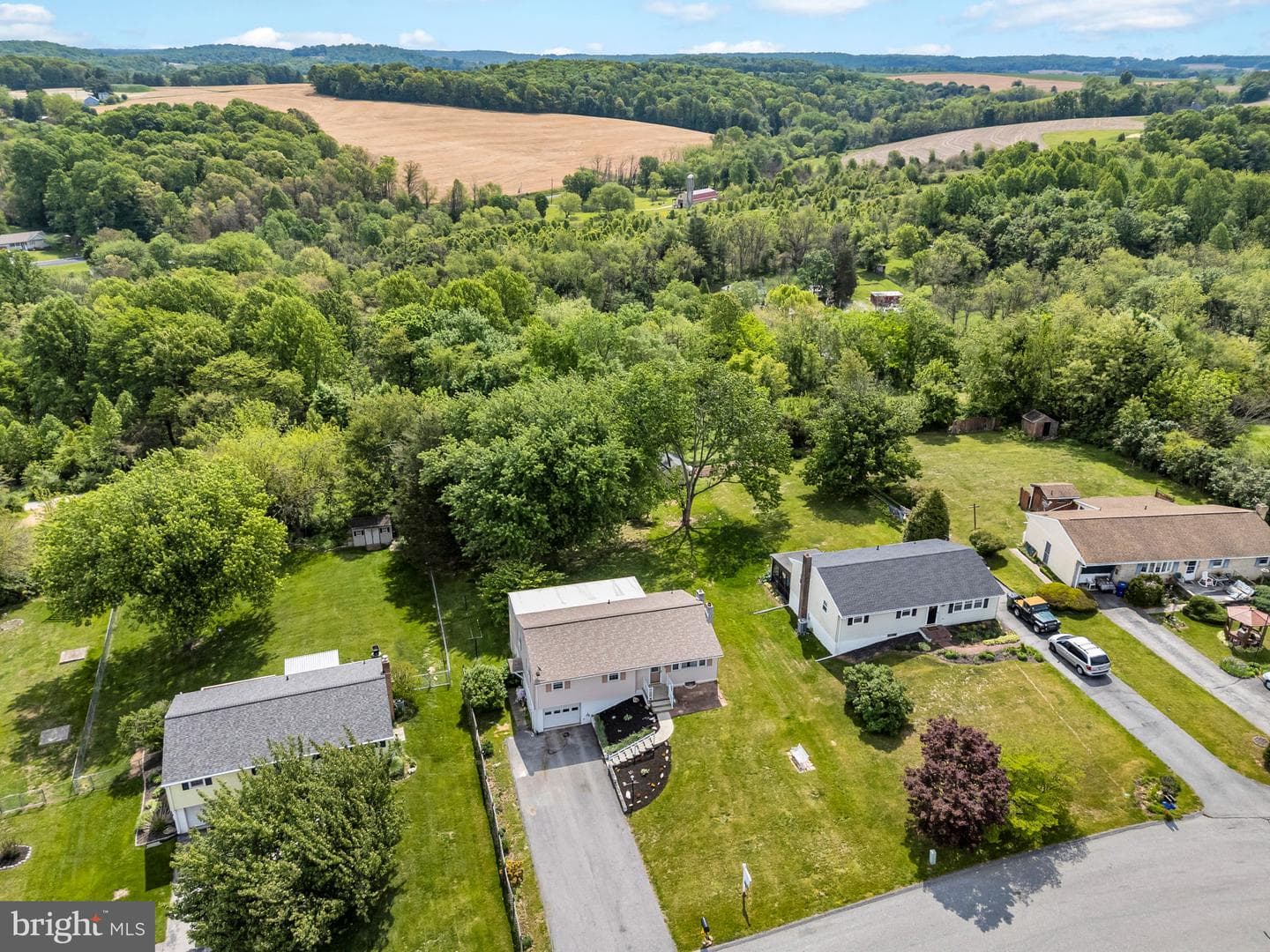 135 Hemler Drive photo 33