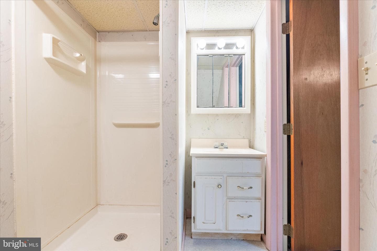 2312 Church Road photo 25
