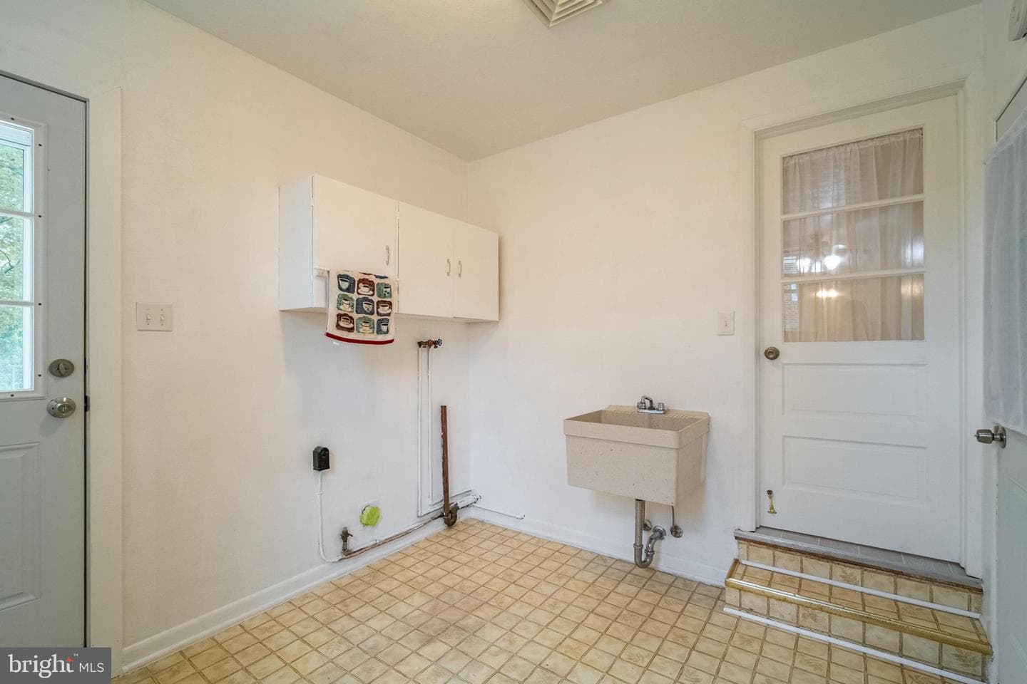 119 E Clearview Drive photo 28