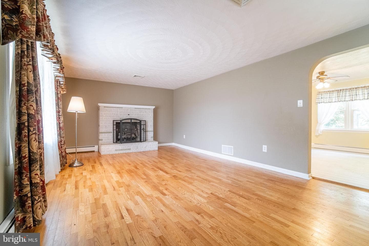 119 E Clearview Drive photo 3