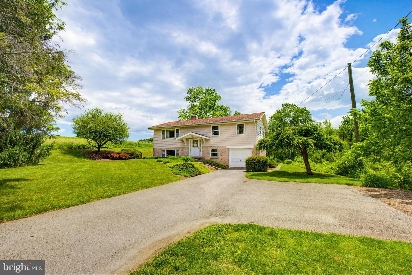 1110 Lombard Road photo 4