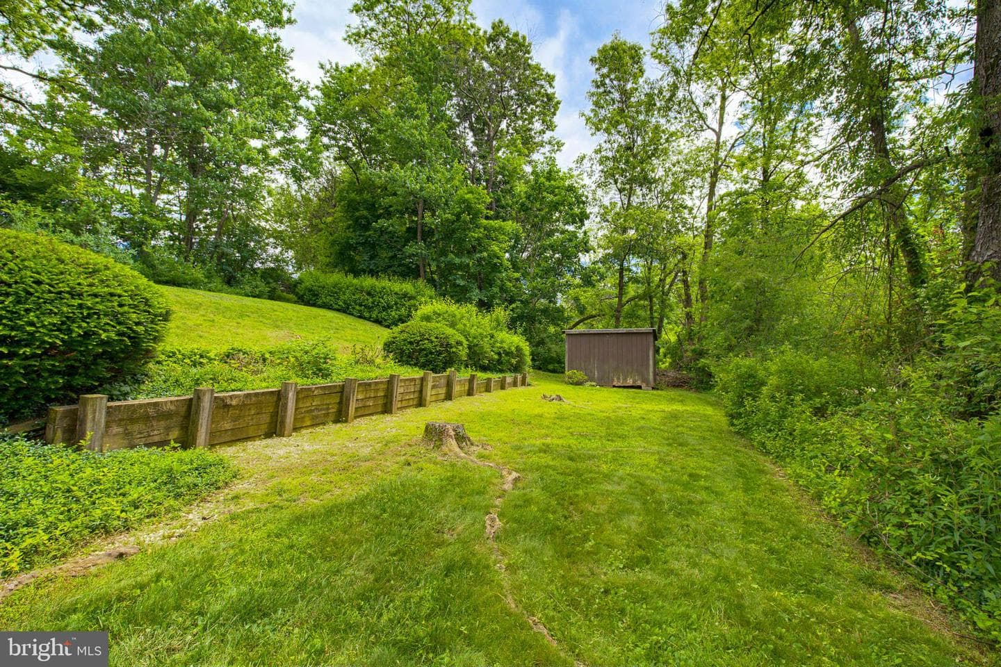 1110 Lombard Road photo 9