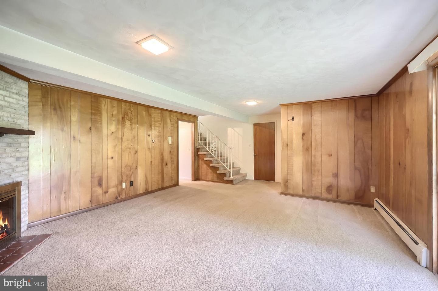 457 Holyoke Drive photo 21