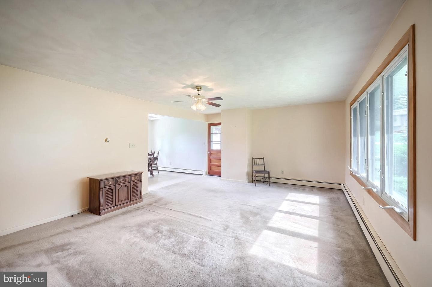 457 Holyoke Drive photo 7