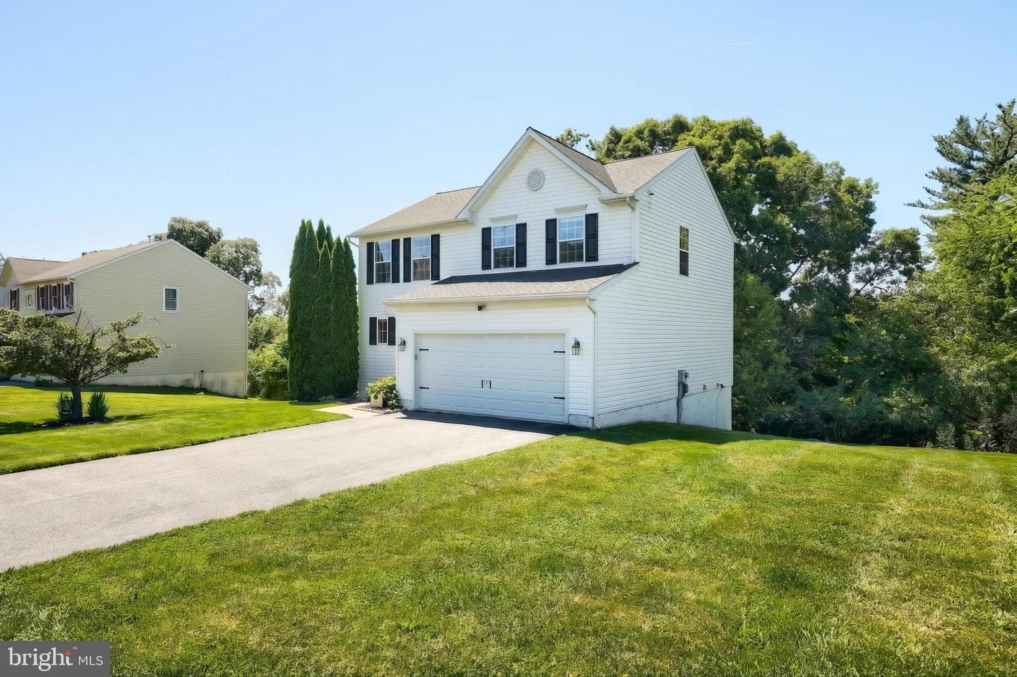 425 Lakeview Drive, Spring Grove