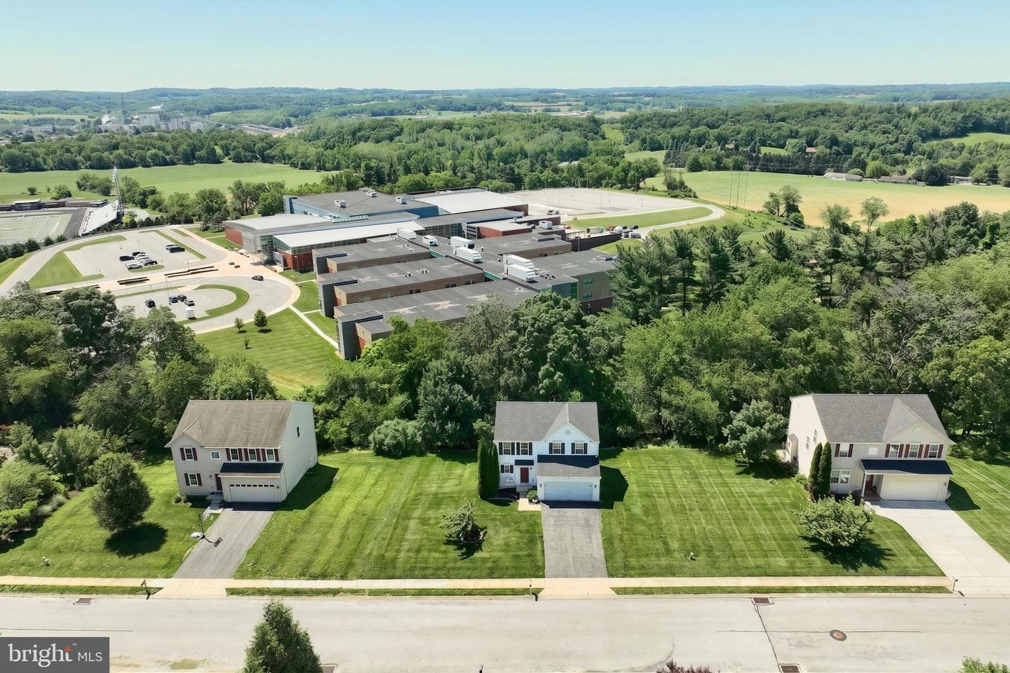 425 Lakeview Drive photo 8