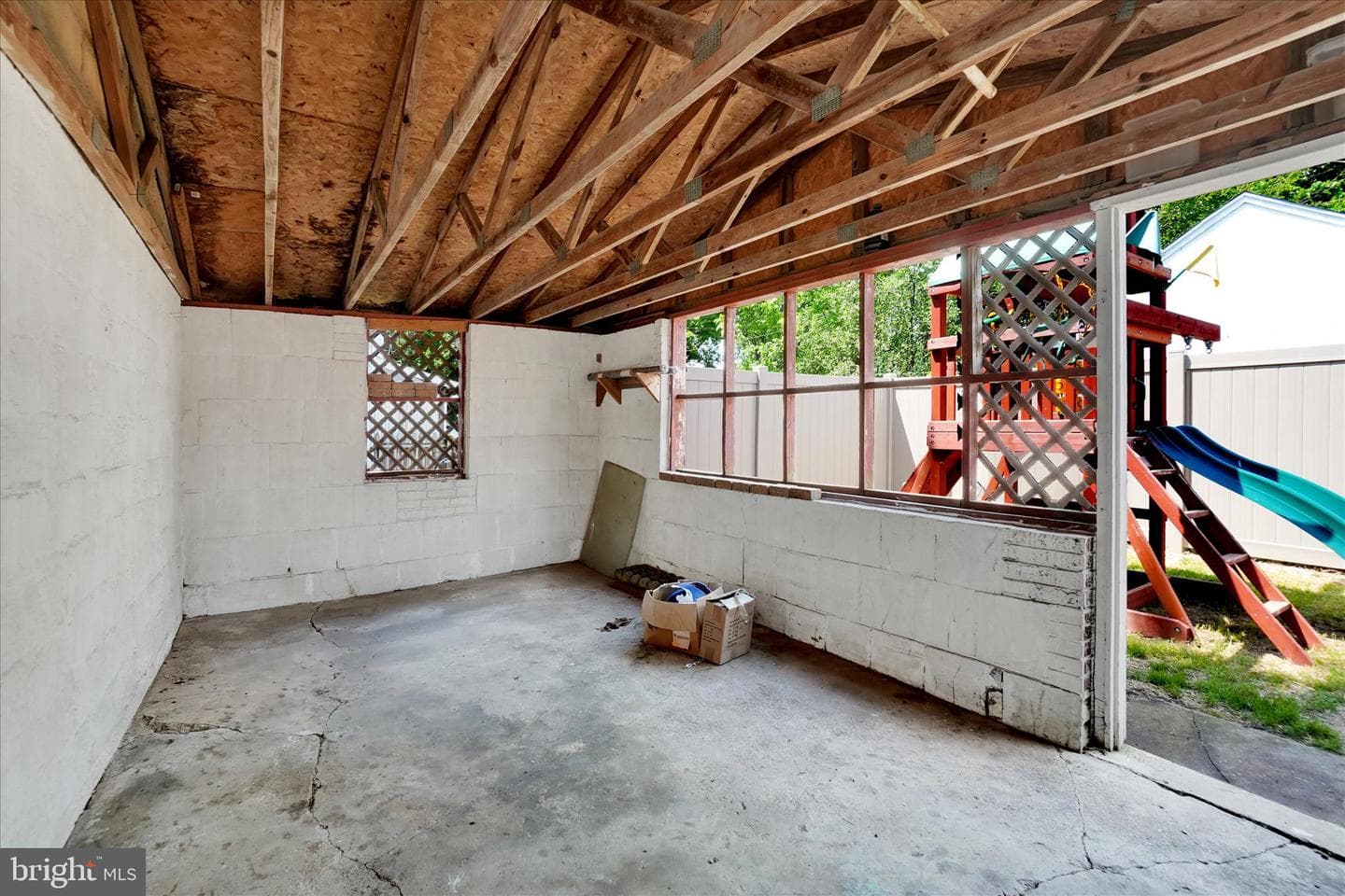 104 N Seward Street photo 27