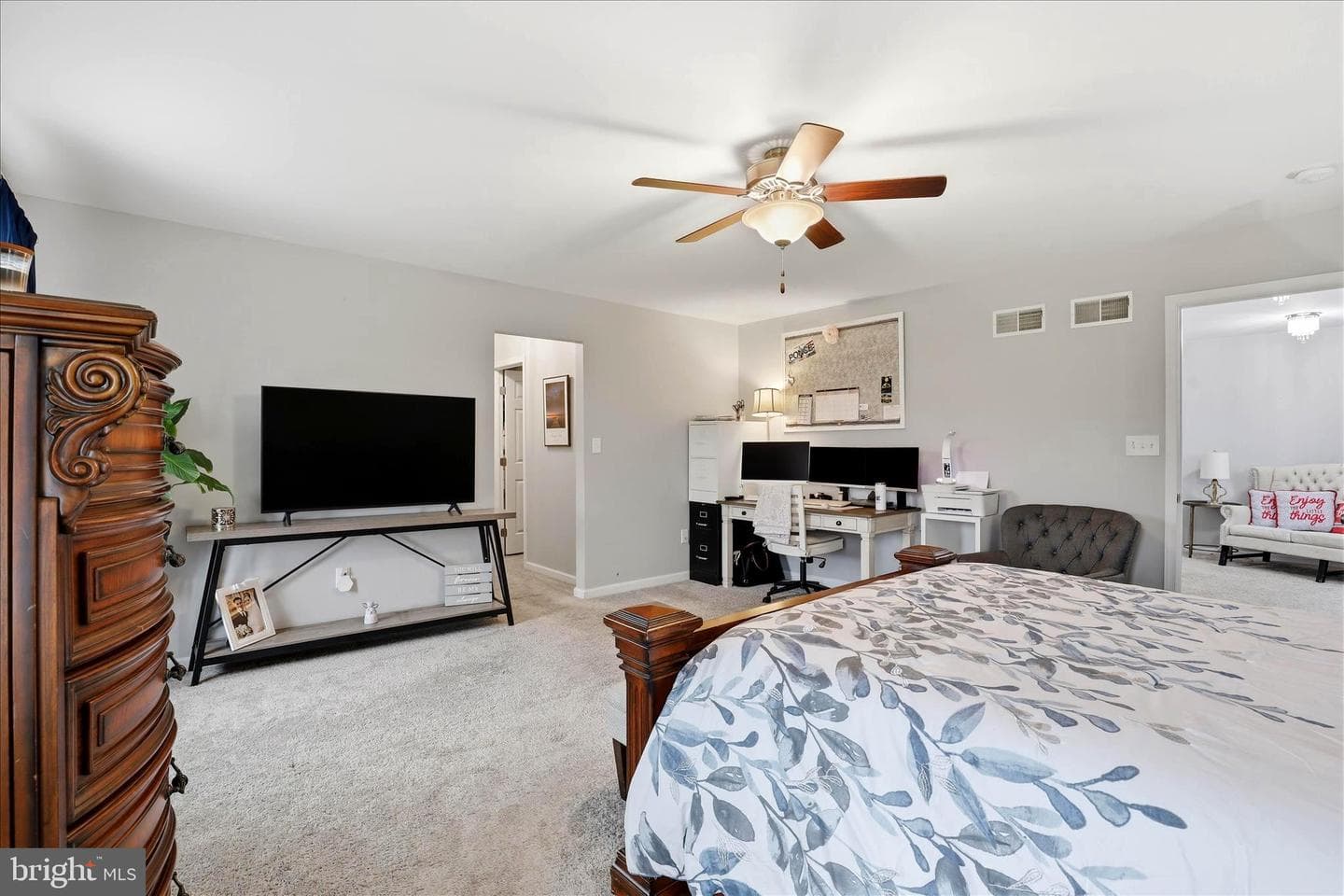 60 Blaine Drive photo 24