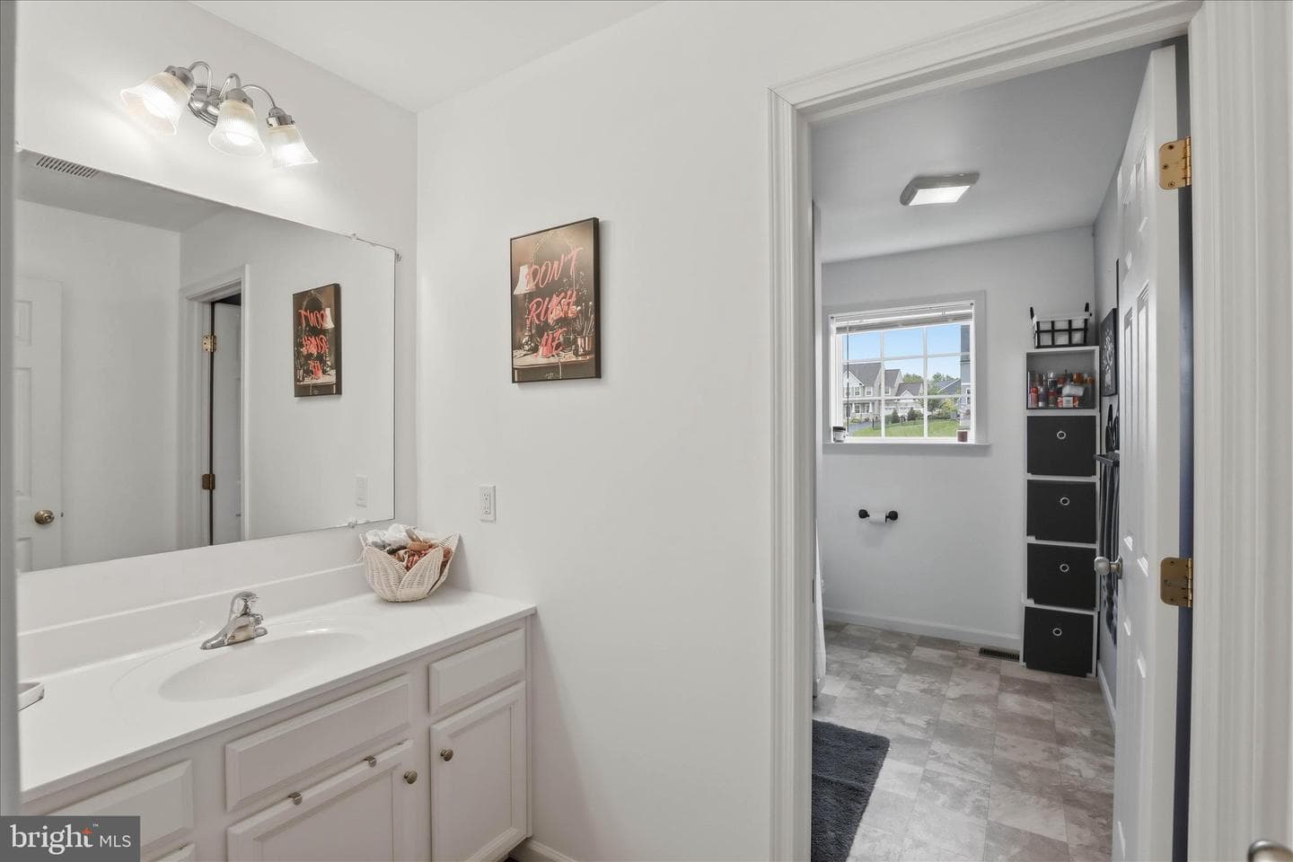 60 Blaine Drive photo 35