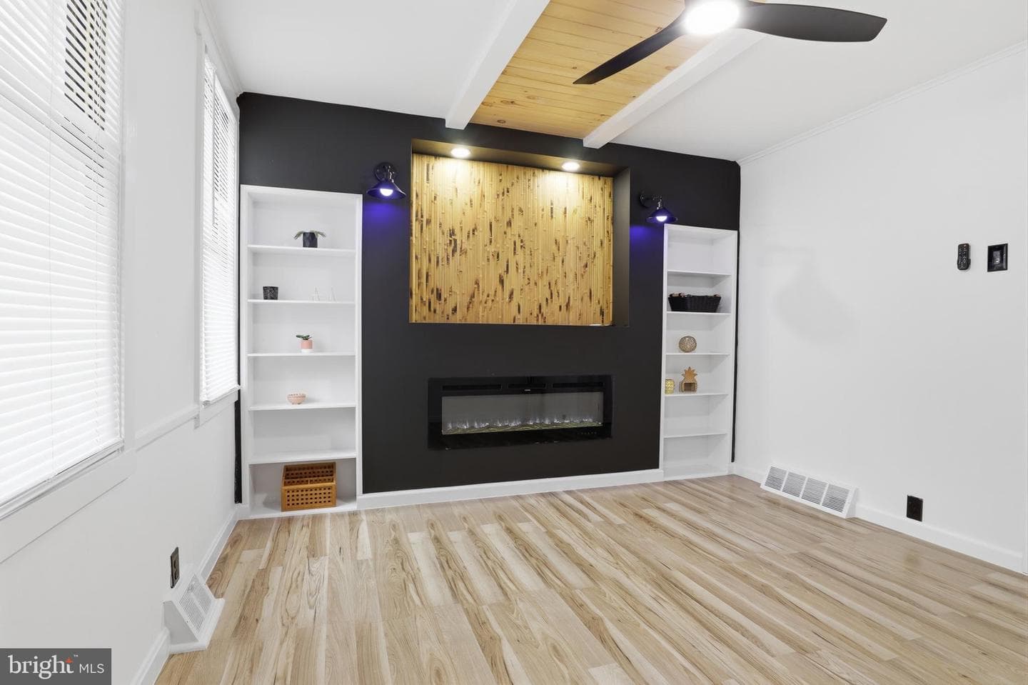 38 W 8th Avenue photo 6