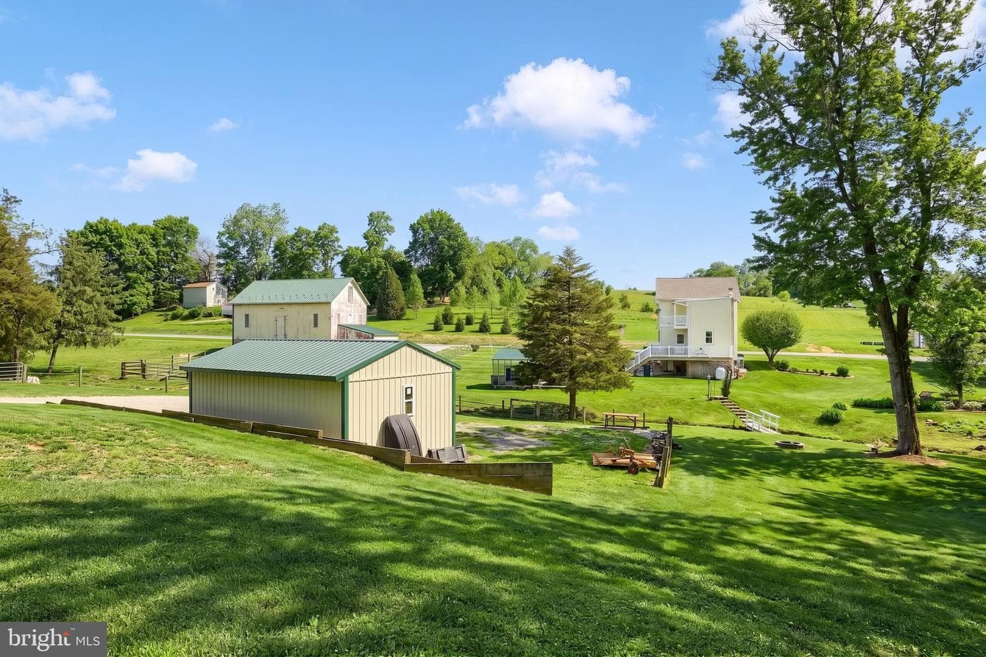 1425 Sunnyside Road photo 14